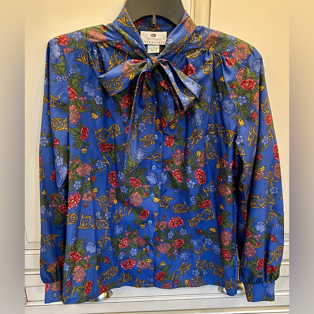 Worthington Blue Floral Tie-Neck Blouse